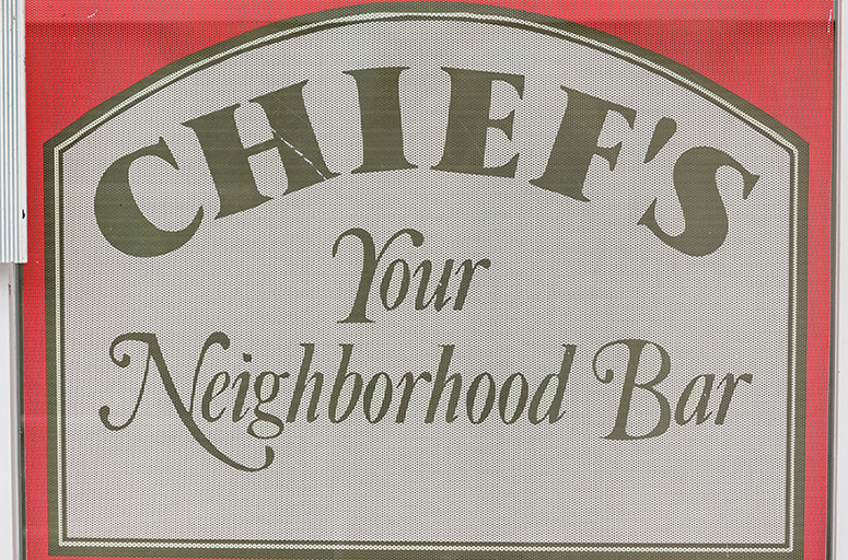 Chiefs_Door_Sihgnage_20200624-135832_1.jpg